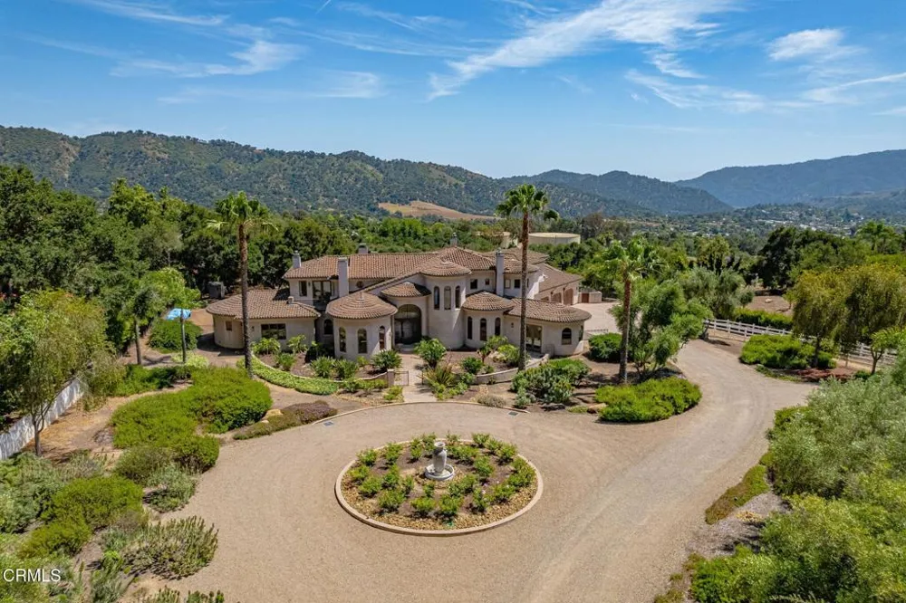 10948 Alto Court Oak View, CA 93022