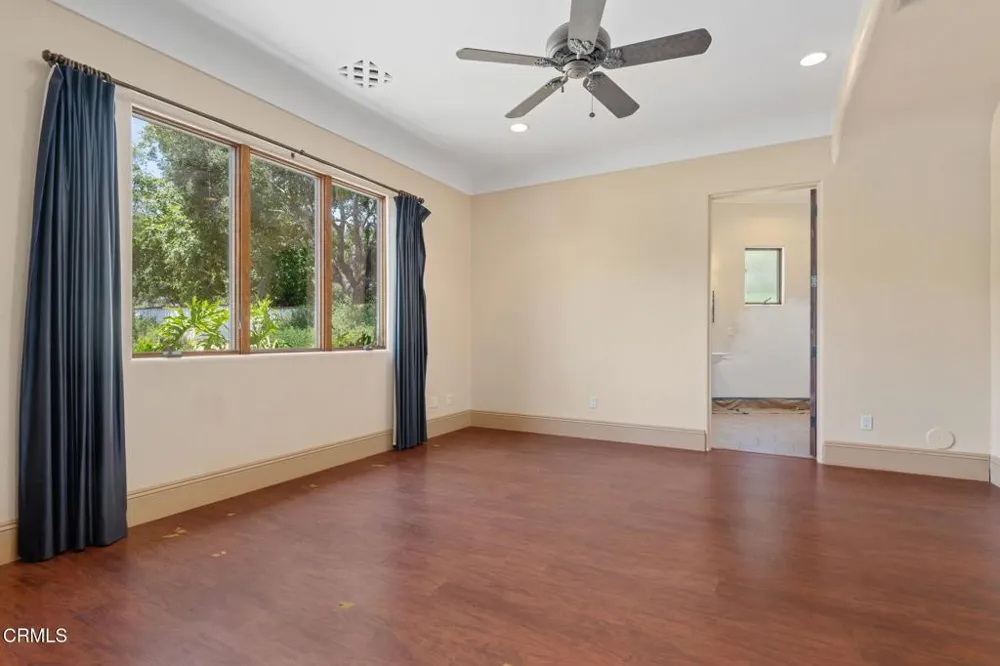 10948 Alto Court Oak View, CA 93022