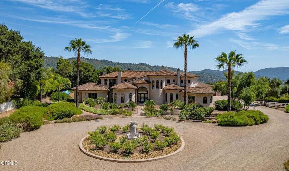 10948 Alto Court Oak View, CA 93022