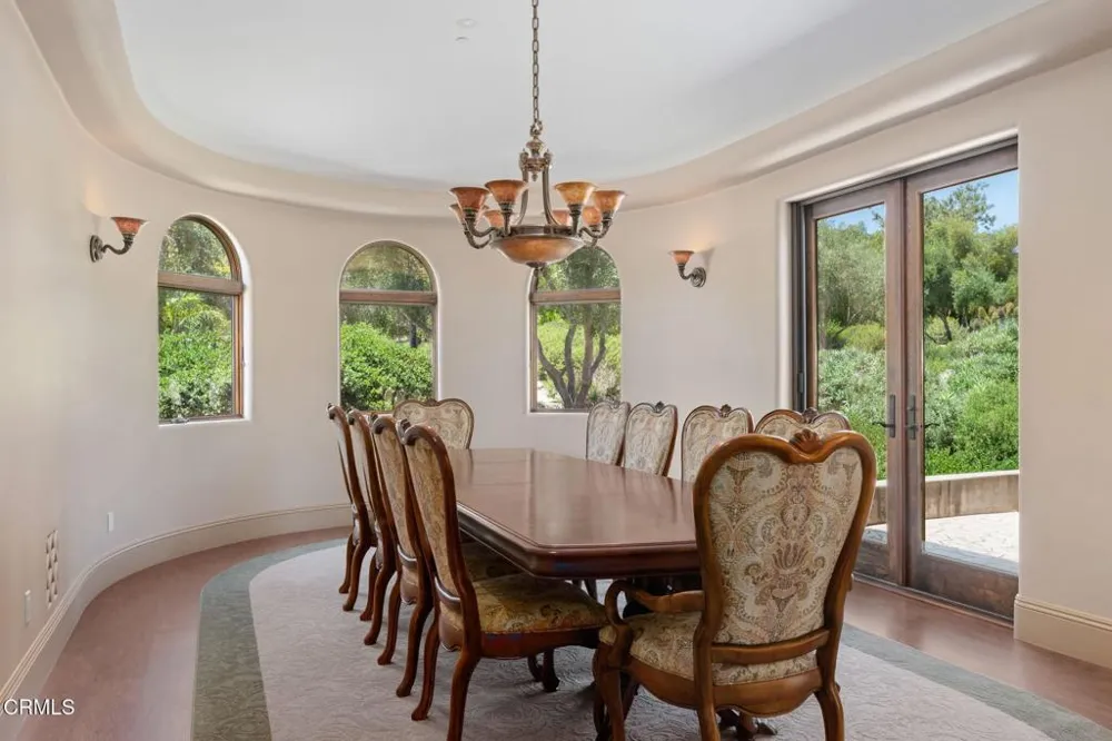 10948 Alto Court Oak View, CA 93022