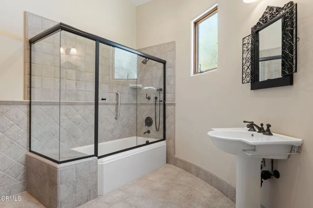 10948 Alto Court Oak View, CA 93022