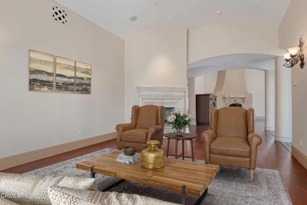 10948 Alto Court Oak View, CA 93022