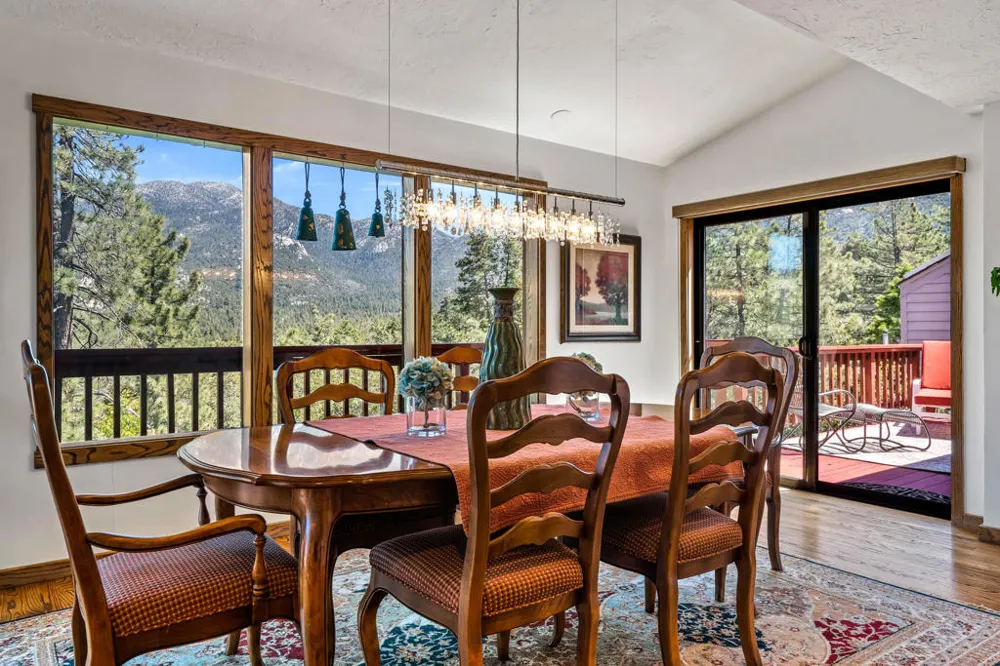 54062 Linger Lane Idyllwild, CA 92549