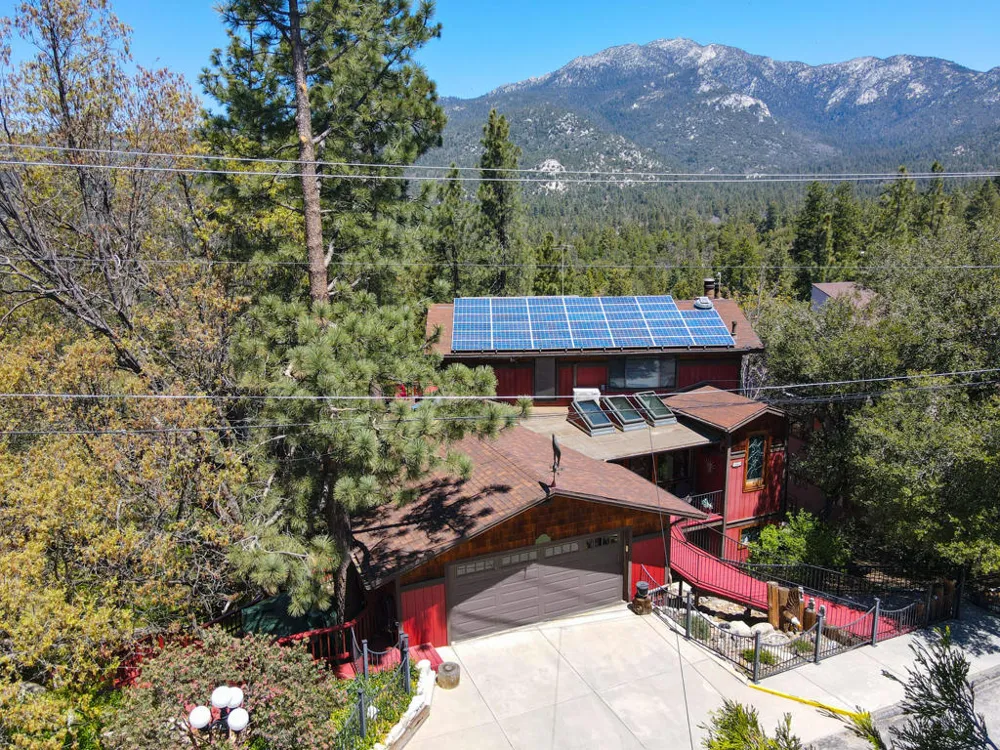 54062 Linger Lane Idyllwild, CA 92549