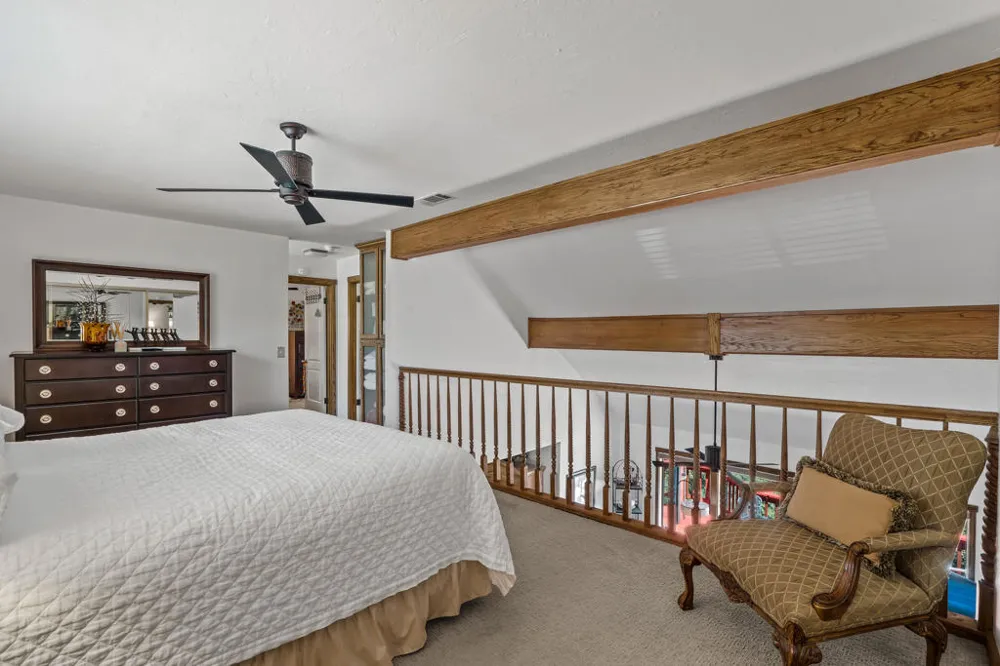 54062 Linger Lane Idyllwild, CA 92549