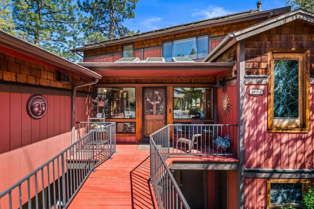 54062 Linger Lane Idyllwild, CA 92549
