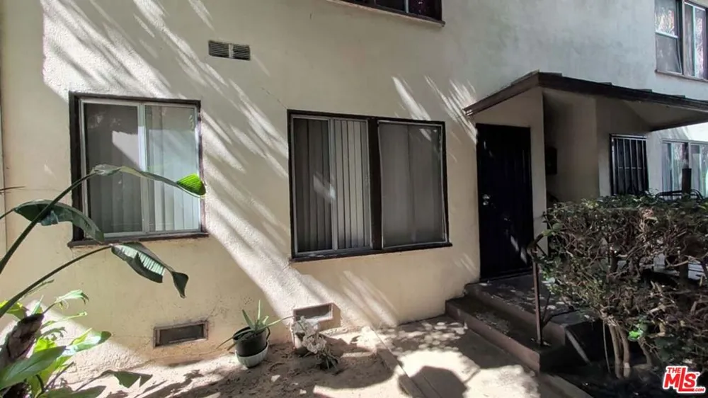 241 S Westlake Avenue #3 Los Angeles, CA 90057