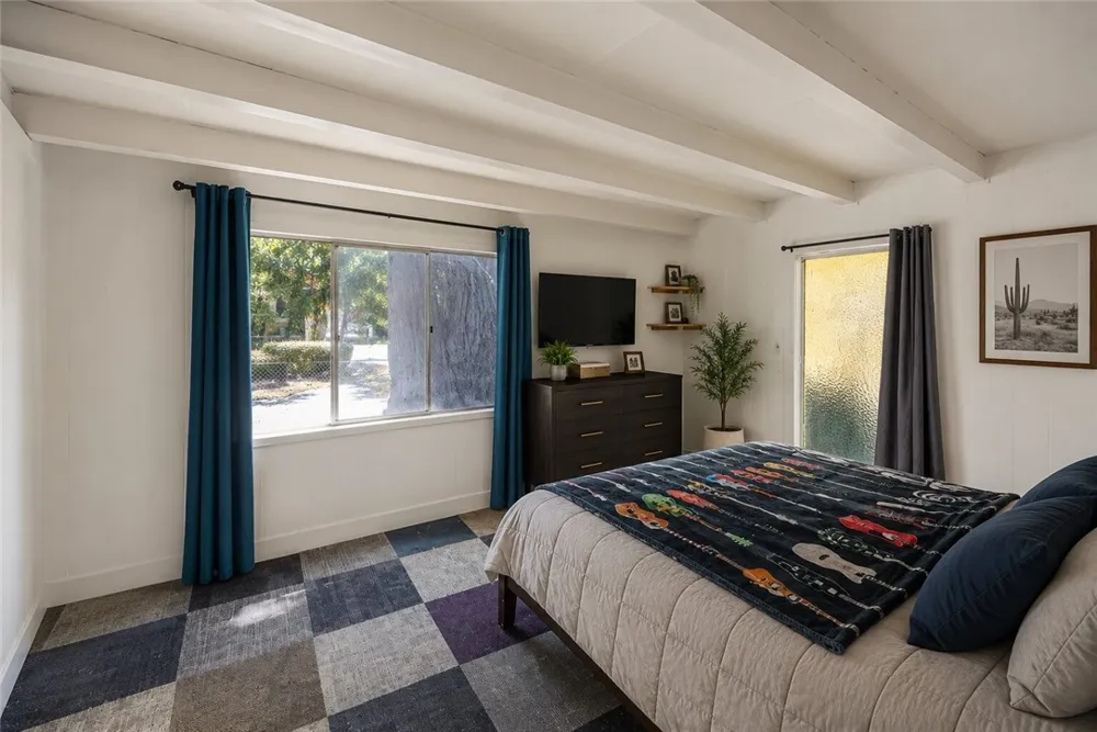 14191 Bridge Lane Lytle Creek, CA 92358
