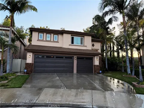 4325 Torrey Pines