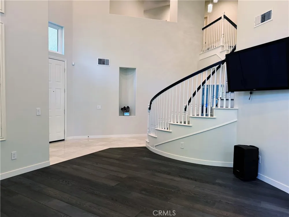 4325 Torrey Pines Chino Hills, CA 91709