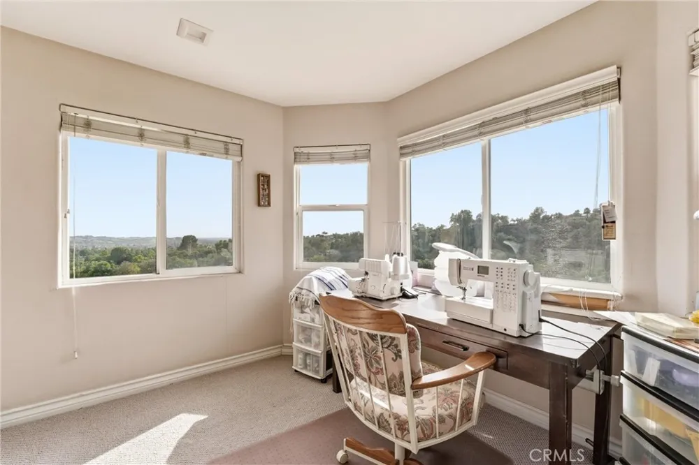 1781 Via Ladera La Habra Heights, CA 90631