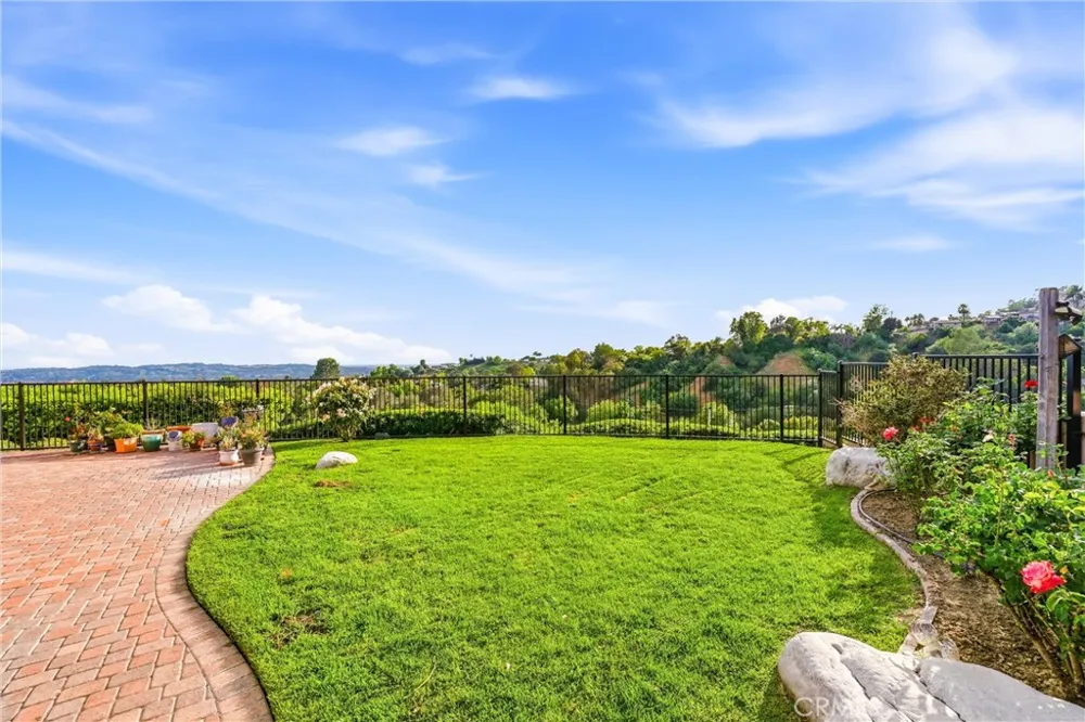1781 Via Ladera La Habra Heights, CA 90631