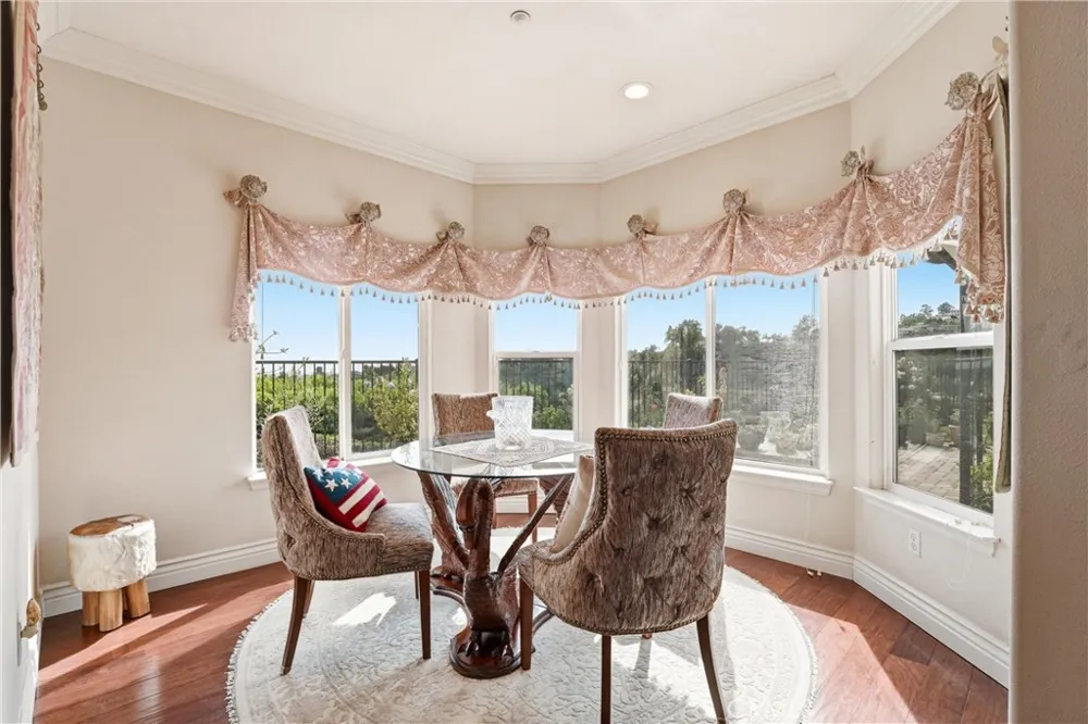 1781 Via Ladera La Habra Heights, CA 90631