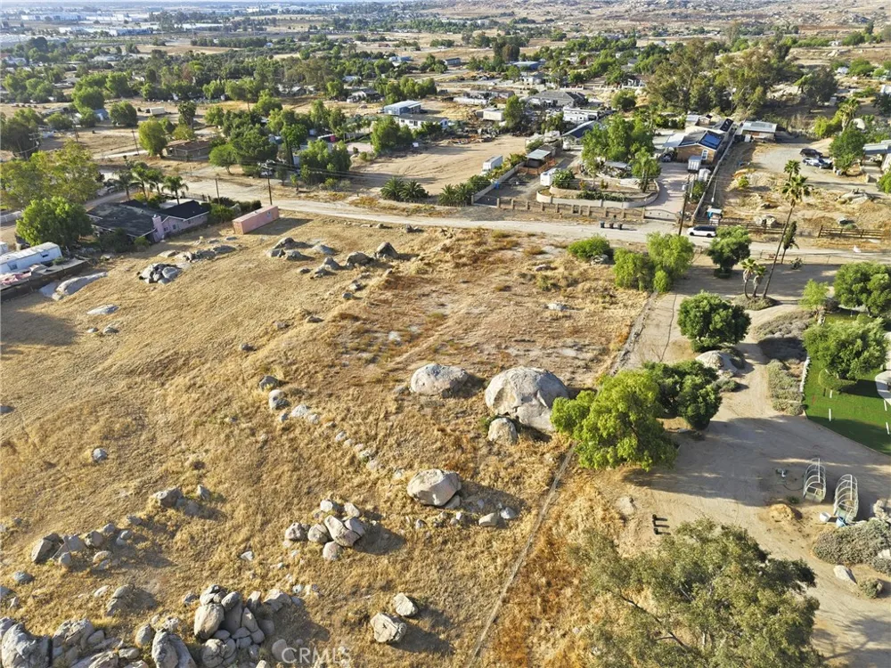 Rios Avenue Perris, CA 92570