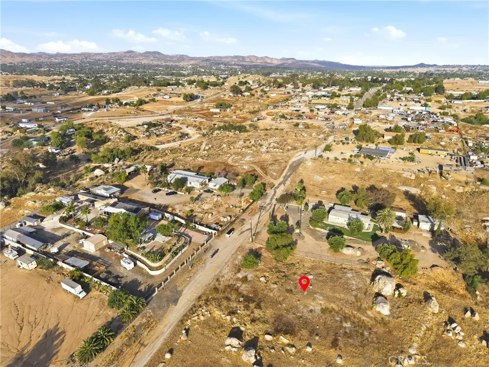 Rios Avenue Perris, CA 92570