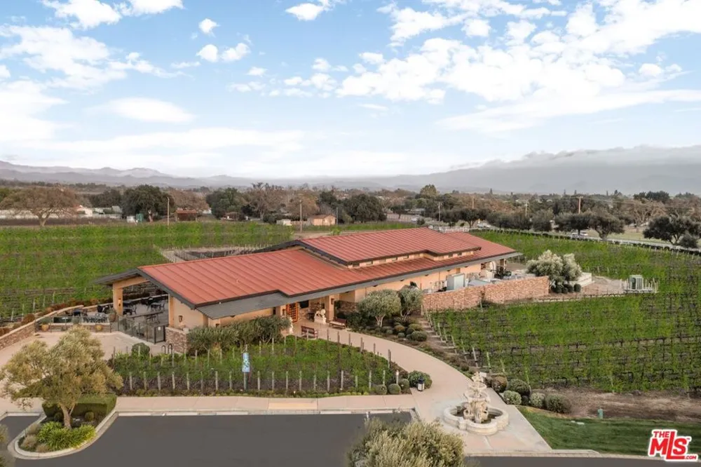 2370 Refugio Road Santa Ynez, CA 93460