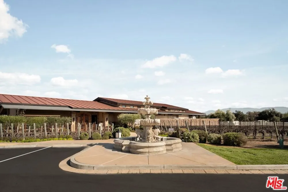 2370 Refugio Road Santa Ynez, CA 93460