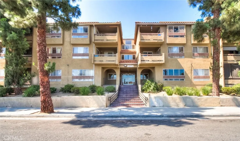 14819 Downey Avenue #133 Paramount, CA 90723