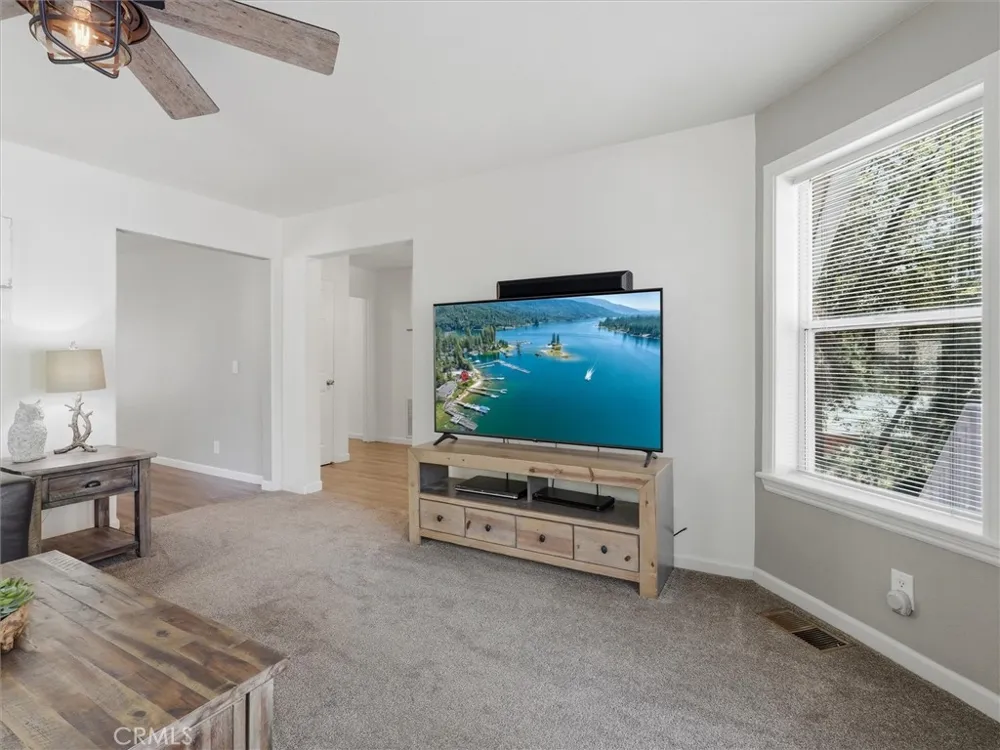 40472 Road 274 Bass Lake, CA 93604