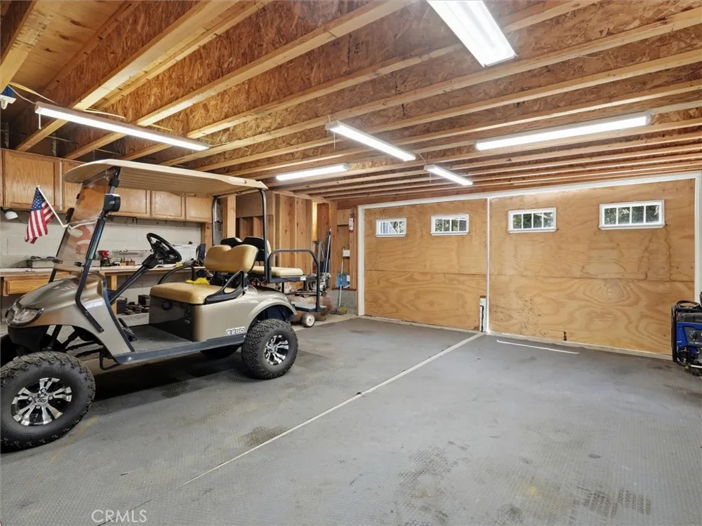 40472 Road 274 Bass Lake, CA 93604