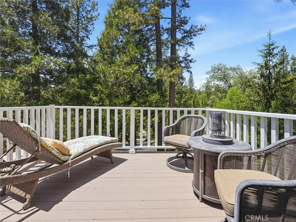 40472 Road 274 Bass Lake, CA 93604