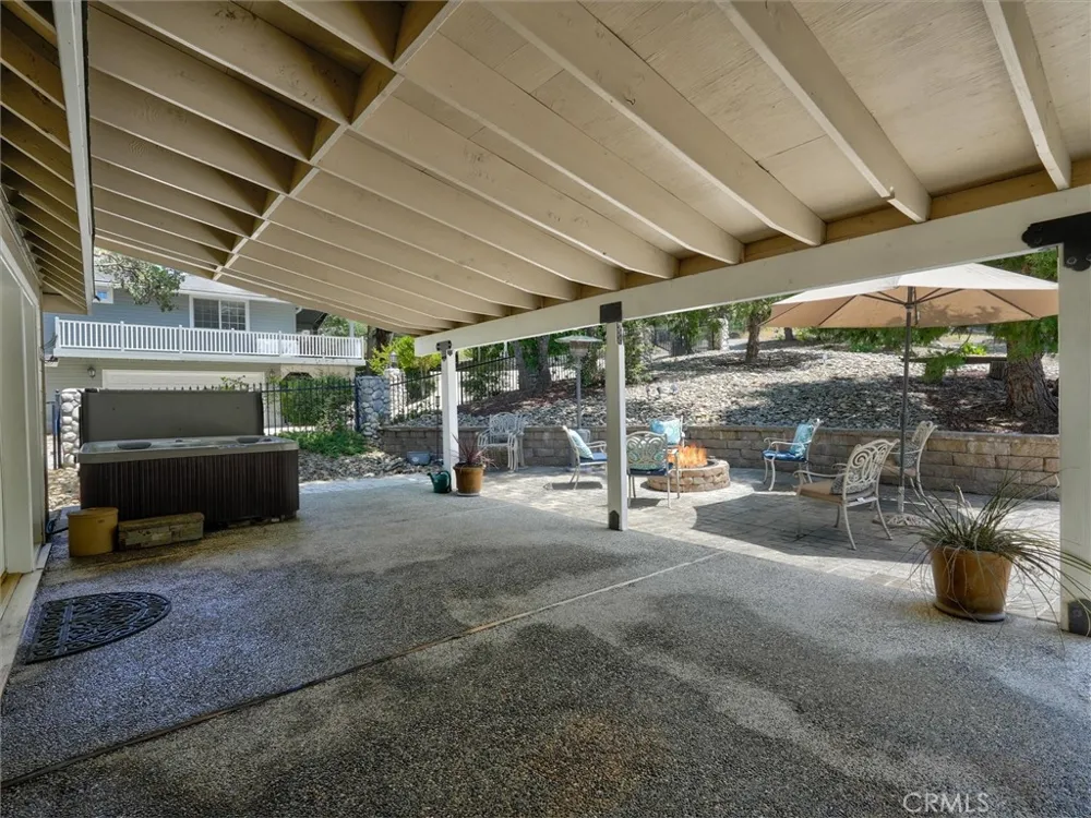 40472 Road 274 Bass Lake, CA 93604