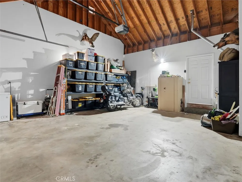 40472 Road 274 Bass Lake, CA 93604