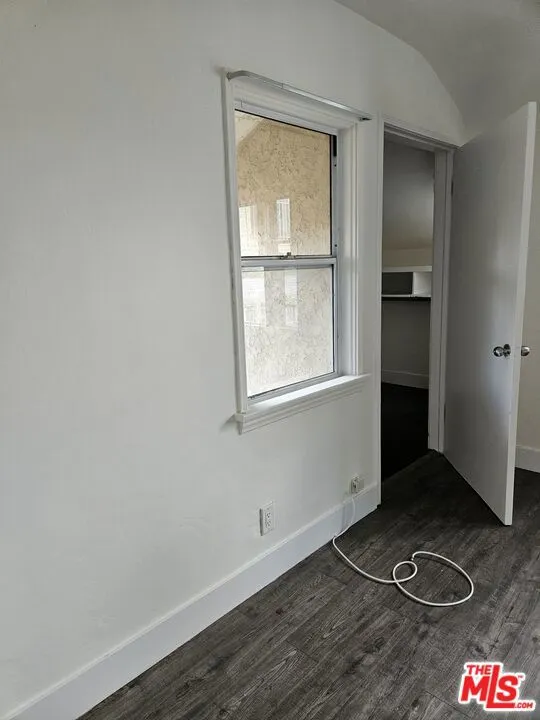 2226 Zoe Avenue #B Huntington Park, CA 90255