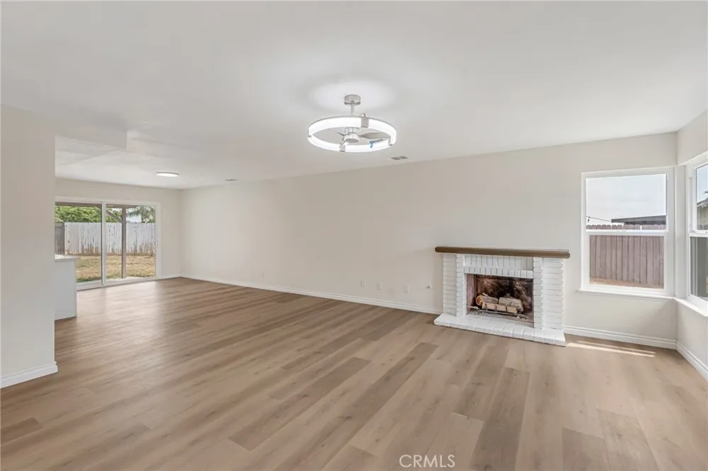 24859 Rock Springs Moreno Valley, CA 92557
