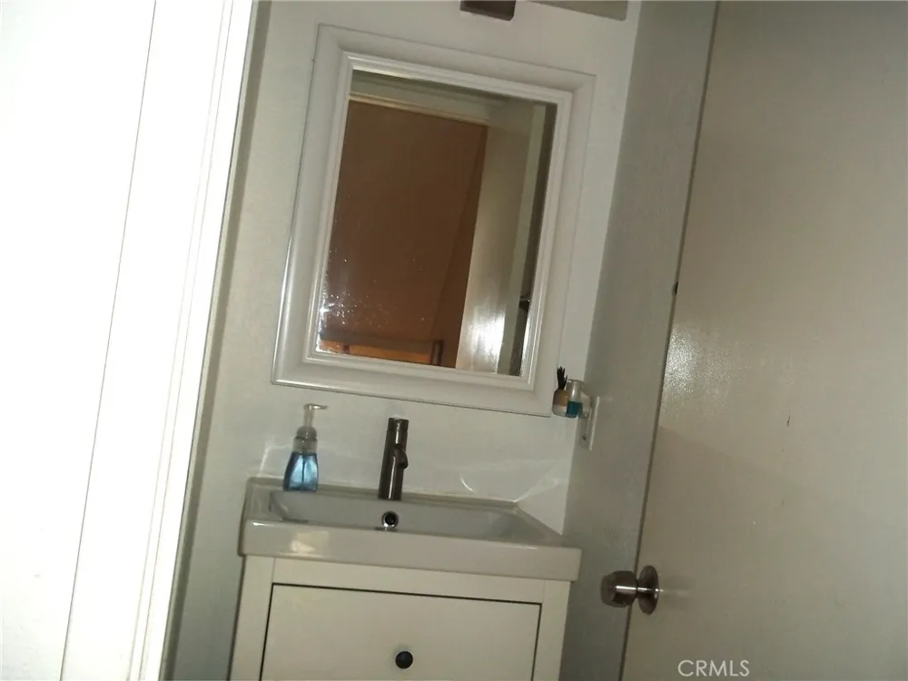 21970 Belshire Hawaiian Gardens, CA 90716