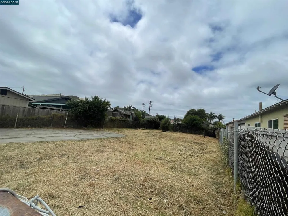 1623 Truman St Richmond, CA 94801