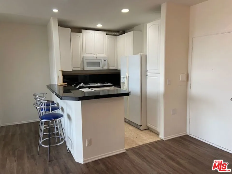 23901 Civic Center Way #D135 Malibu, CA 90265