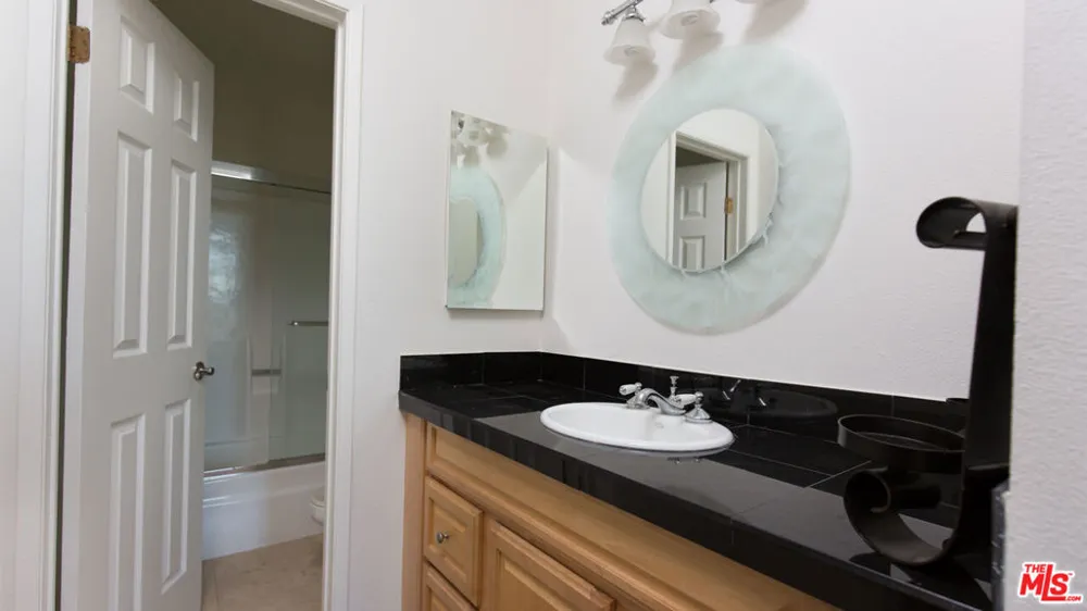 23901 Civic Center Way #D135 Malibu, CA 90265