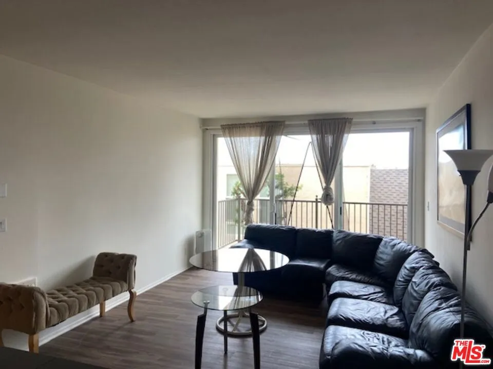 23901 Civic Center Way #D135 Malibu, CA 90265