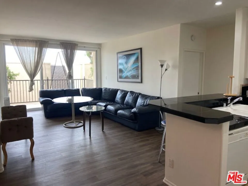 23901 Civic Center Way #D135 Malibu, CA 90265
