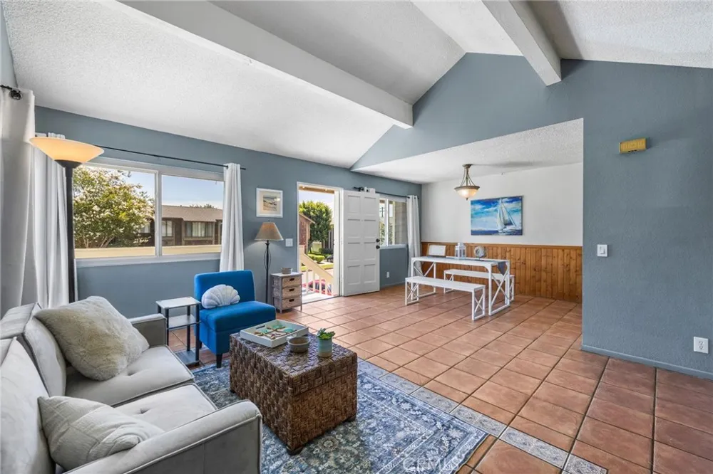 931 S Sutter Creek Anaheim, CA 92804