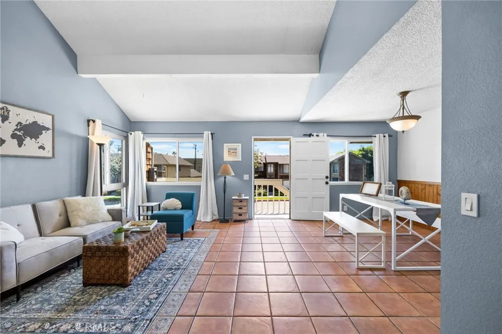 931 S Sutter Creek Anaheim, CA 92804