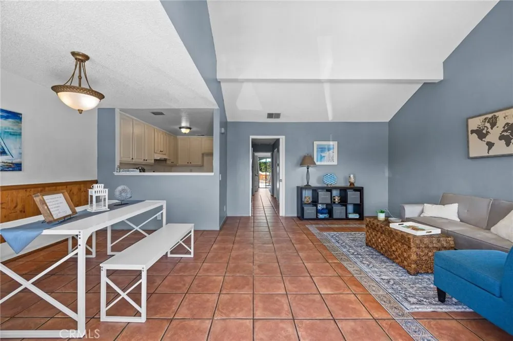 931 S Sutter Creek Anaheim, CA 92804