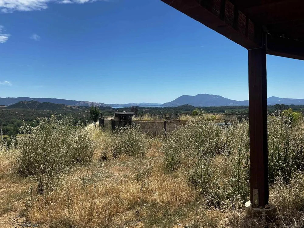 4605 Scotts Valley Lakeport, CA 95453