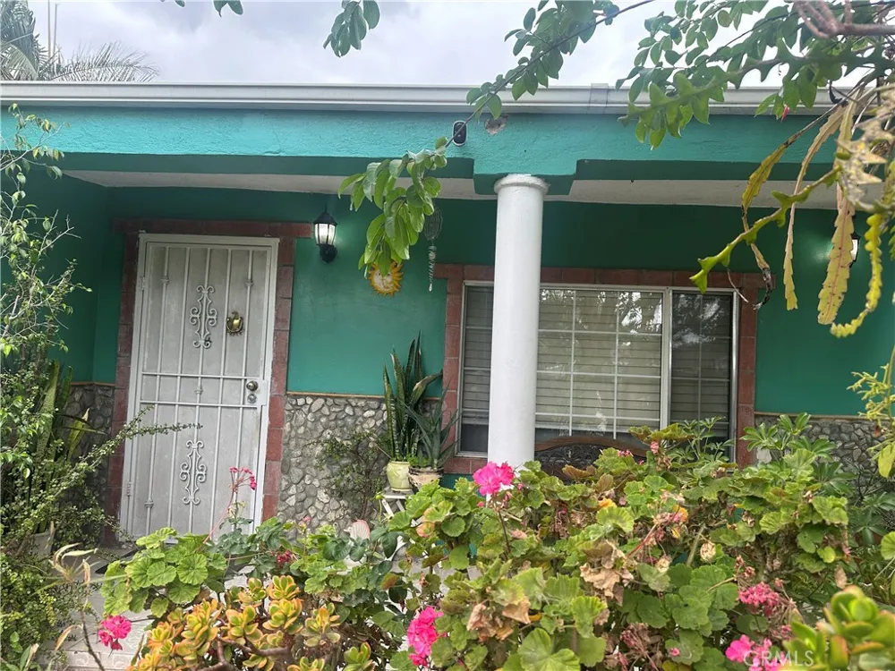 2437 Bloomdale Duarte, CA 91010