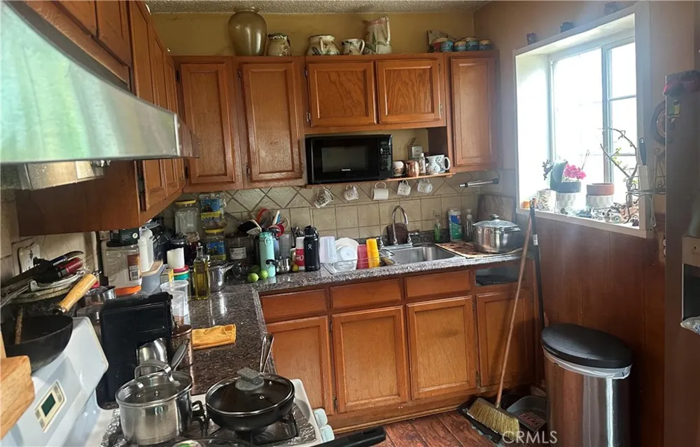 2437 Bloomdale Duarte, CA 91010