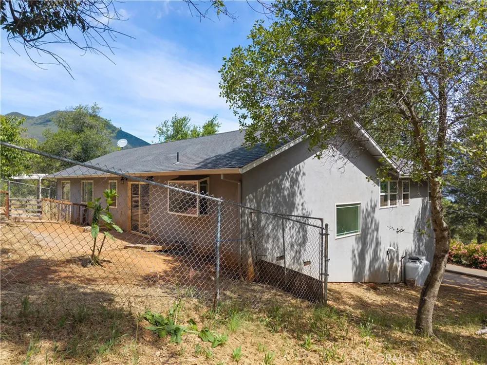 9289 Hoopa Kelseyville, CA 95451