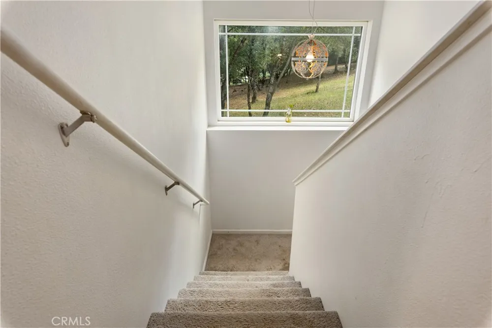 9289 Hoopa Kelseyville, CA 95451