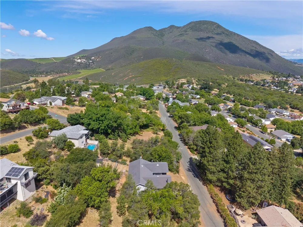 9289 Hoopa Kelseyville, CA 95451