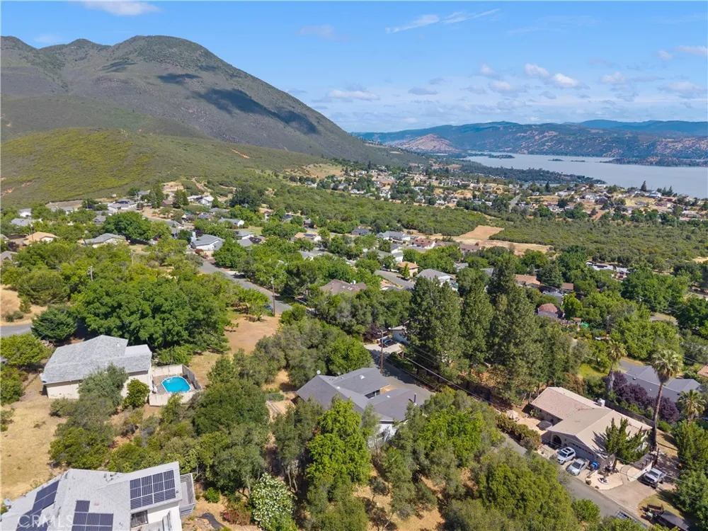 9289 Hoopa Kelseyville, CA 95451