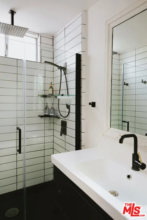 2645 Onyx Drive Los Angeles, CA 90032