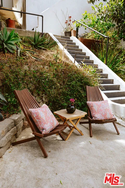 2645 Onyx Drive Los Angeles, CA 90032