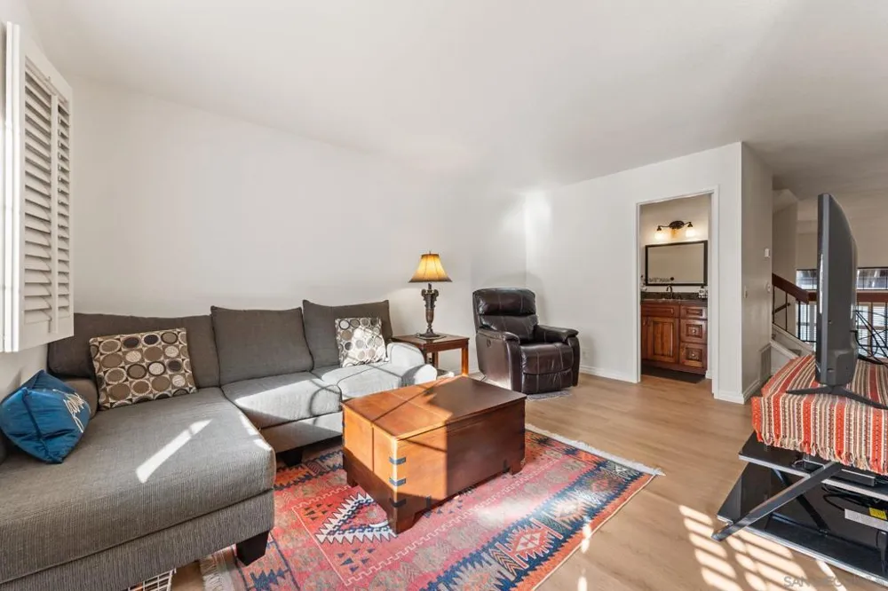 3566 Mission Mesa Way San Diego, CA 92120