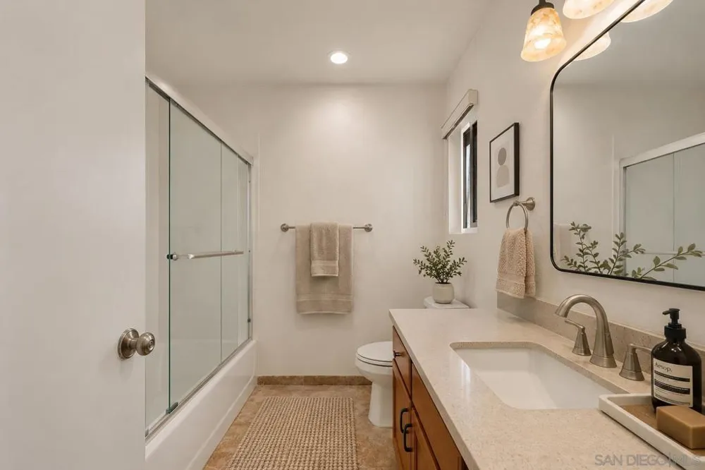 3566 Mission Mesa Way San Diego, CA 92120