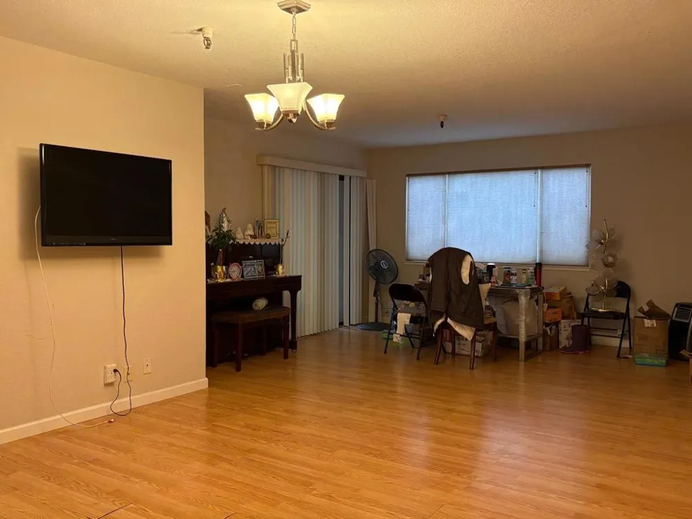 449 Alberto Way #131 Los Gatos, CA 95032